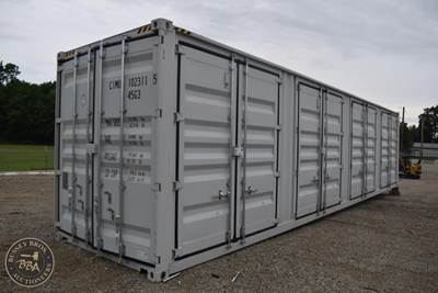 SHIPPING CONTAINER