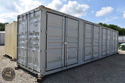 SHIPPING CONTAINER