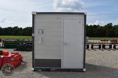 Raysky Mobile Toilet 110v / 60Hz, Shower, Toilet, Toilet Brush, Sink, Mirror,