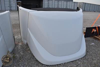 Volvo Compatible Wind Deflector For Semi Cab, Removed From 2016 Volvo