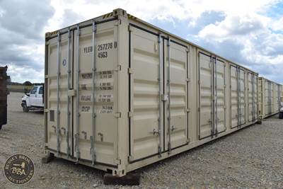 40Ft Shipping Container 4 Side Entry Double Doors, Rear Double Doors, Wood Floor