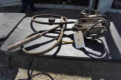 Oztec Concrete Vibrators Two, Both With 6ft Cables