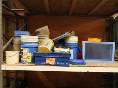 COntents On Shelf