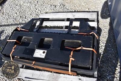 PALLET FORK ATTACHMENT