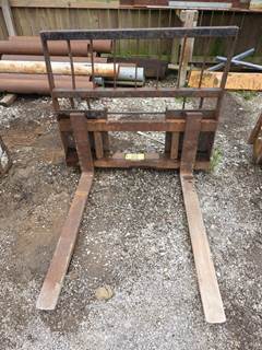 PALLET FORK ATTACHMENT