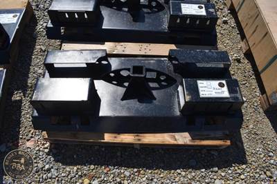 RECEIVER HITCH PLATE ATTACHMENT