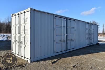 SHIPPING CONTAINER