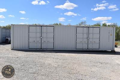 SHIPPING CONTAINER