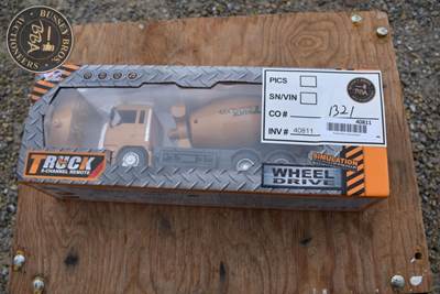 TRUCK 8-CHANNEL REMOTE