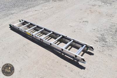 WERNER EXTENSION LADDER