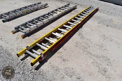 WERNER EXTENSION LADDER