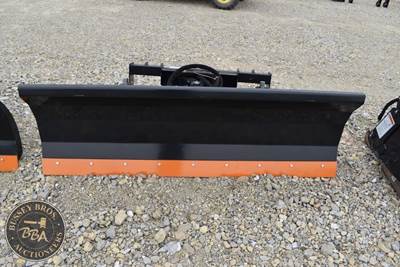 Wolverine 6 WAY DOZER BLADE ATTACHMENT