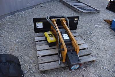 Wolverine CONCRETE BREAKER ATTACHMENT