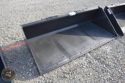 Wolverine DUTY BUCKET ATTACHMENT