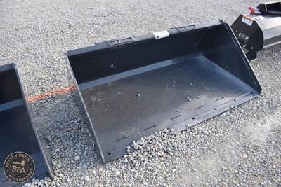 Wolverine DUTY BUCKET ATTACHMENT