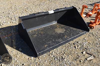 Wolverine DUTY BUCKET ATTACHMENT