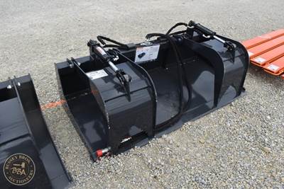 Wolverine GRAPPLE BUCKET ATTACHMENT