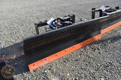 Wolverine OBSTACLE AVOIDANCE SNOW PUSHING MACHINE ATTACHMENT