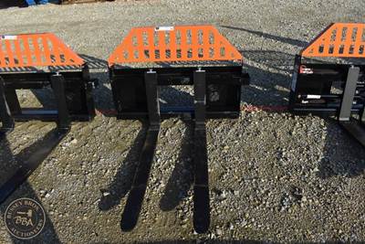 Wolverine PALLET FORK ATTACHMENT