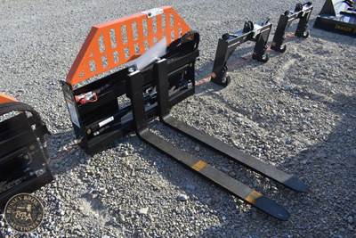 Wolverine PALLET FORK ATTACHMENT