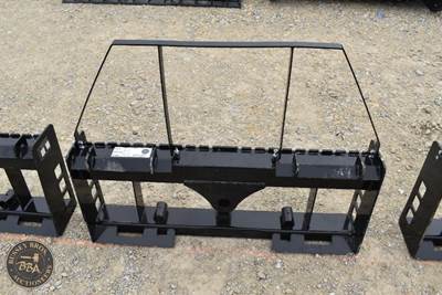 Wolverine PALLET FORK FRAME ATTACHMENT