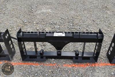 Wolverine PALLET FORK FRAME ATTACHMENT