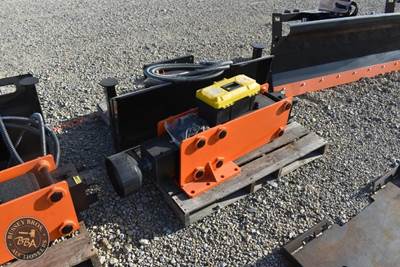 Wolverine POST DRIVER ATTACHMENT