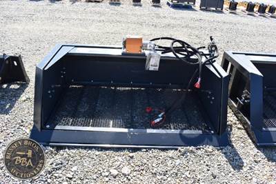 Wolverine SCREEN BUCKET ATTACHMENT