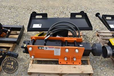 Wolverine SKID STEER POST DRIVER
