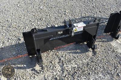 Wolverine SKID STEER TRANSFER TO II TYPE RAPID HOOK ATTACHME