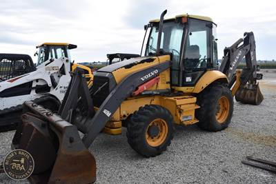 Volvo BL70 Backhoe