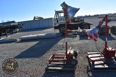 TOWER LIGHT Bale Accumulator