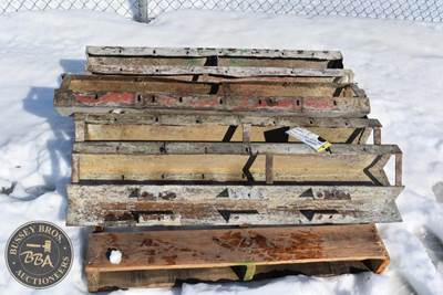 6FTX4IN Symons Inside Corners, Lot Contains 6 Inside Corners