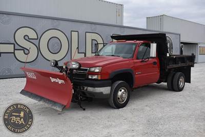Chevrolet 3500 Box Blade / Scraper