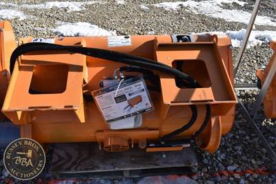 LANDHONOR CONCRETE MIXING ATTACHMENT Bucket