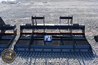 Wolverine LEVELING BUCKET Bucket