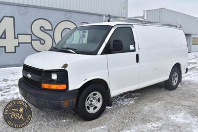 Chevrolet Express 1500 Cargo Van
