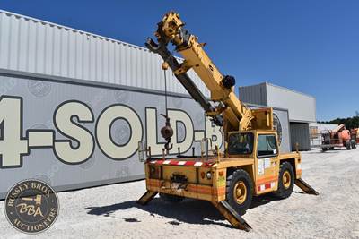 Grove AP308B Carry Deck Crane