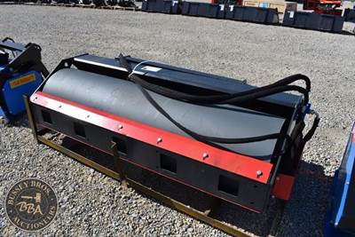 Raytree Vibratory Roller Skid Steer Attachment, Hydraulic, 76 in Working Width