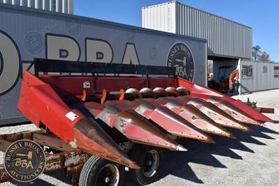 Case IH 1063 Corn Head