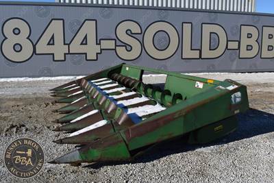 John Deere 843 Corn Head