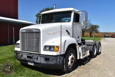 Freightliner FLD112 Day Cab Truck - Cummins 276HP, 10 Speed Manual