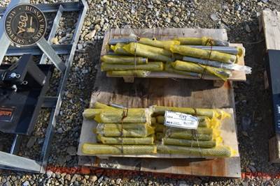 LANDHONOR ASSORTED EXCAVATOR ATTACHMENT PINS Ditching Bucket