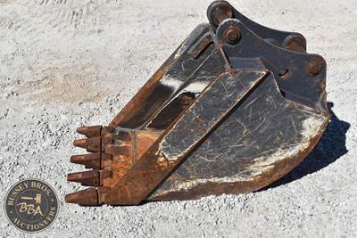 New Holland BACKHOE BUCKET Ditching Bucket For Sale | Greenville, OH ...