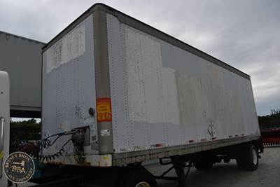 Wabash 28 ft Dry Van Trailer - Swing Door, Single Axle, Fixed Axle