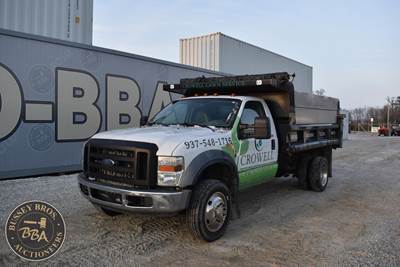 Ford F-450 Dump Truck - Automatic