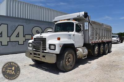 Mack RD688S Dump Truck - E7-350, 8Ll Manual