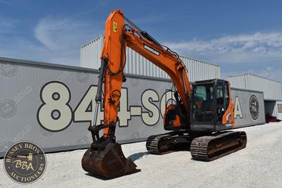 Doosan DX140LCR-5 Excavator