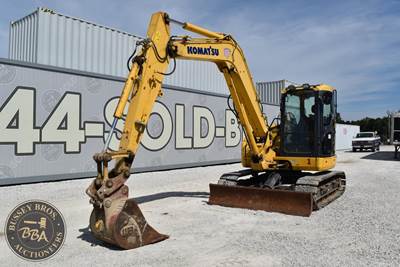 Komatsu PC88MR-10 Excavator