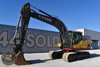 Volvo EC160CL Excavator